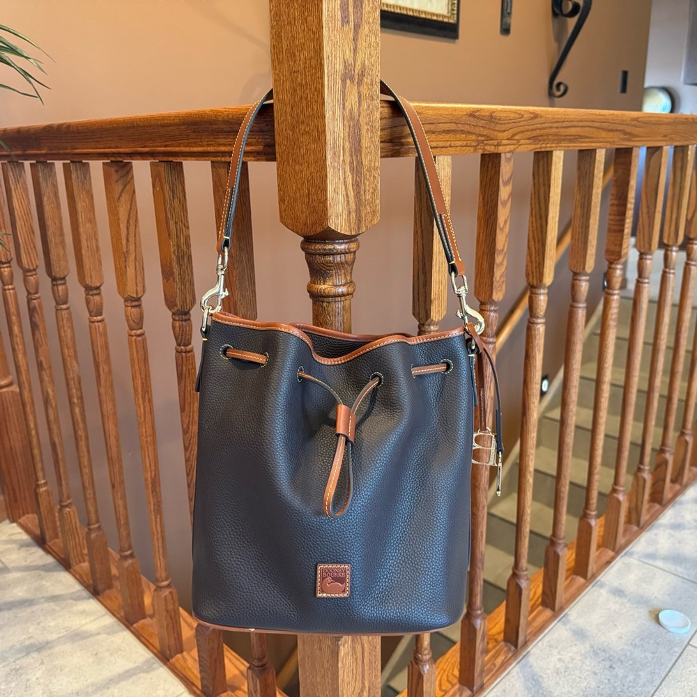 Dooney & Bourke Pebble Grain Leather Drawstring Shoulder Bag Black BPEBC1961